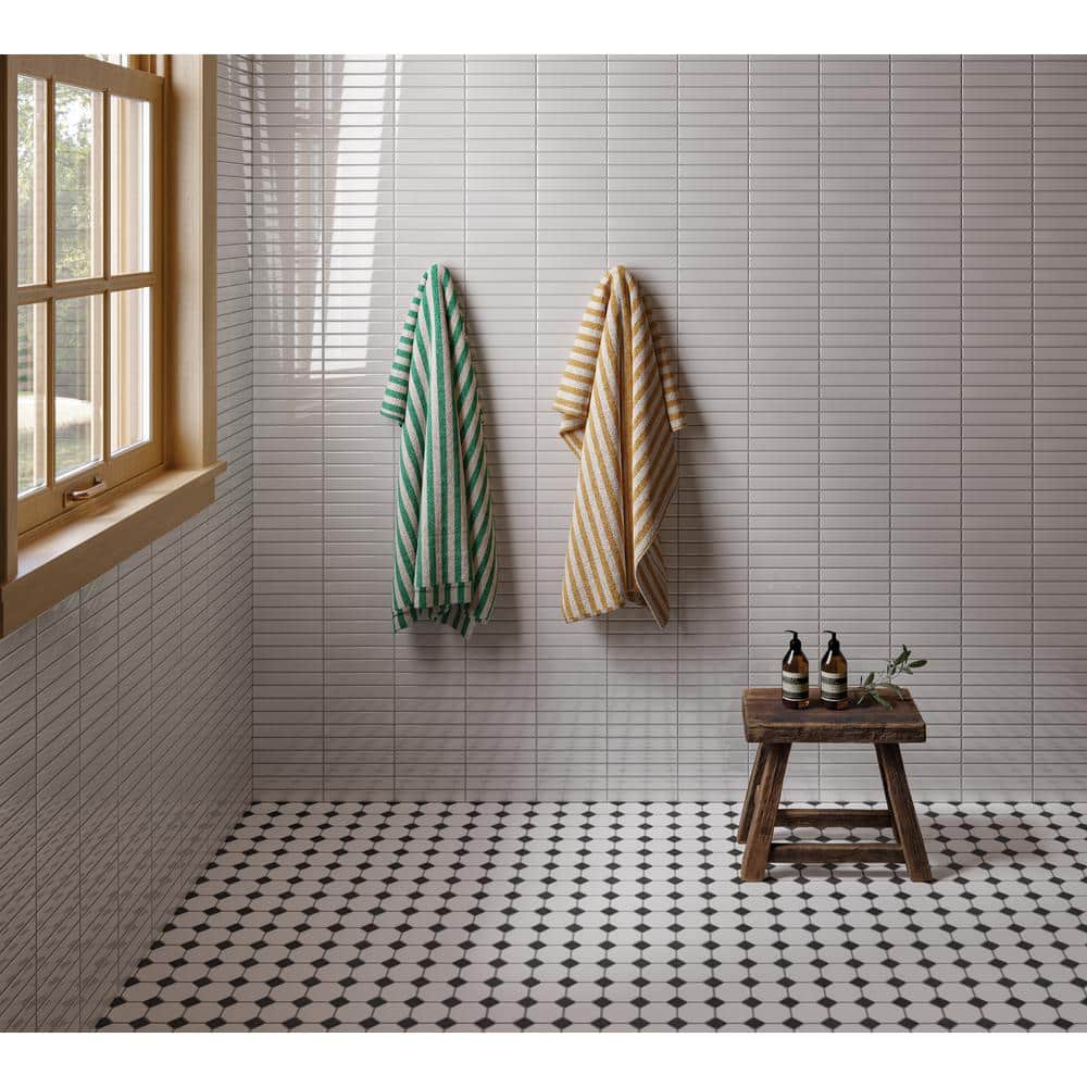 Le Cafe 2" x 2" Octagon Matte Porcelain Mosaic Tile in White and Black