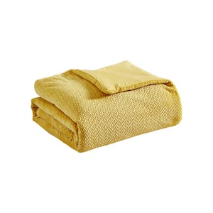 Lele 2-Piece Jacquard Plush Mustard Twin Polyester Comforter Set, Reverse To Enzyme Wash