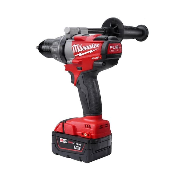 Milwaukee - M18 FUEL 18-Volt Brushless 1/2 in. Drill/Driver XC Battery Kit