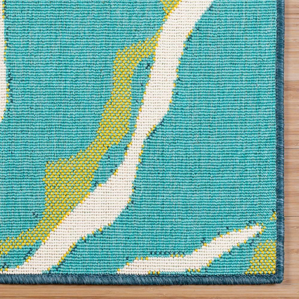 Jona Red and Blue Floral Synthetic Indoor/Outdoor Area Rug