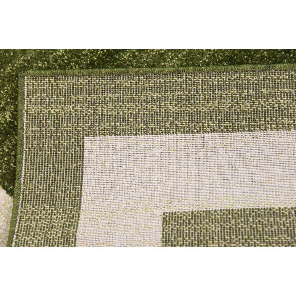 Green and Ivory Tufted Reversible Rectangular Area Rug 5' x 8'