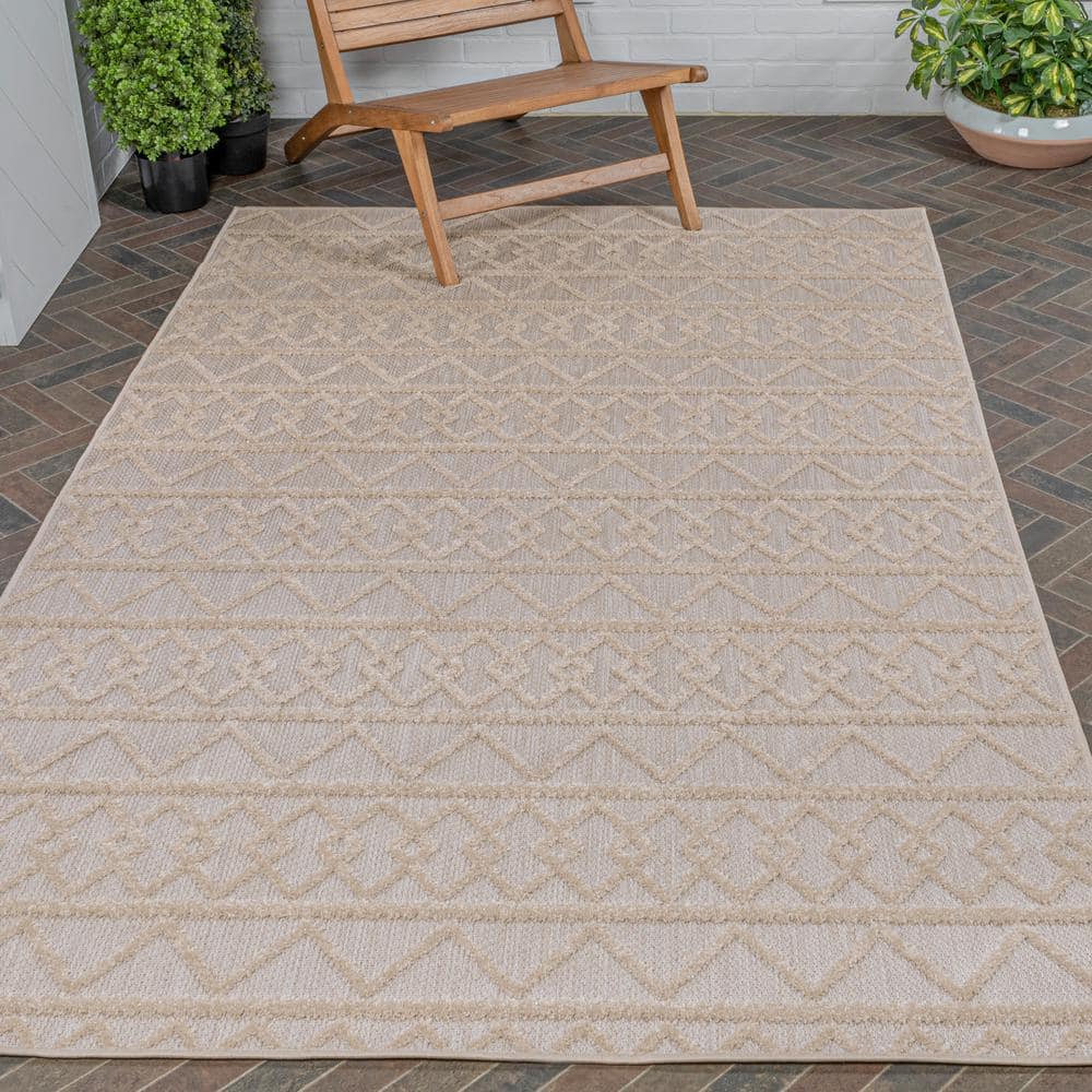 Aylan Beige High-Low Pile Geometric Indoor/Outdoor Area Rug