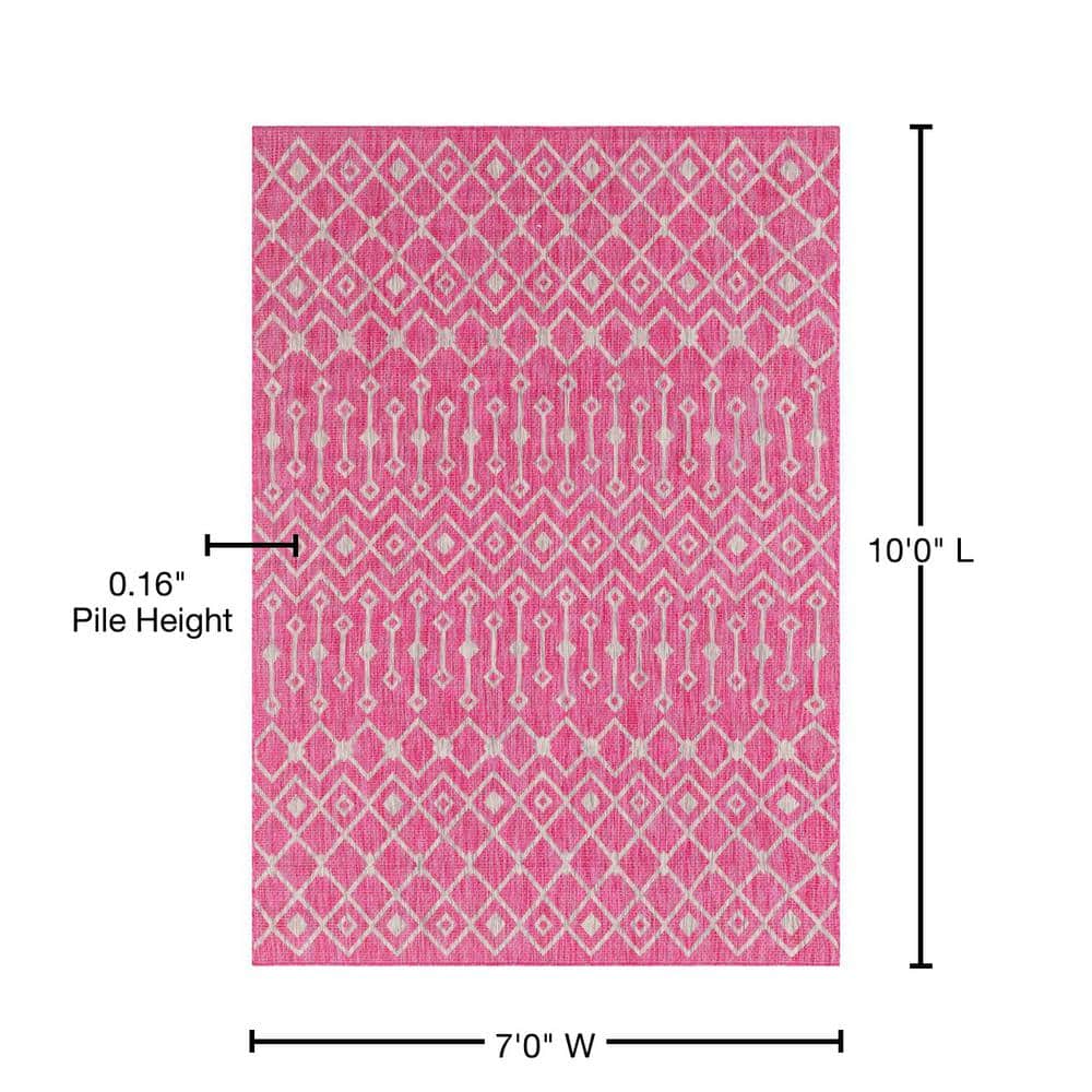 Fuchsia and Beige Synthetic Outdoor Trellis Rug