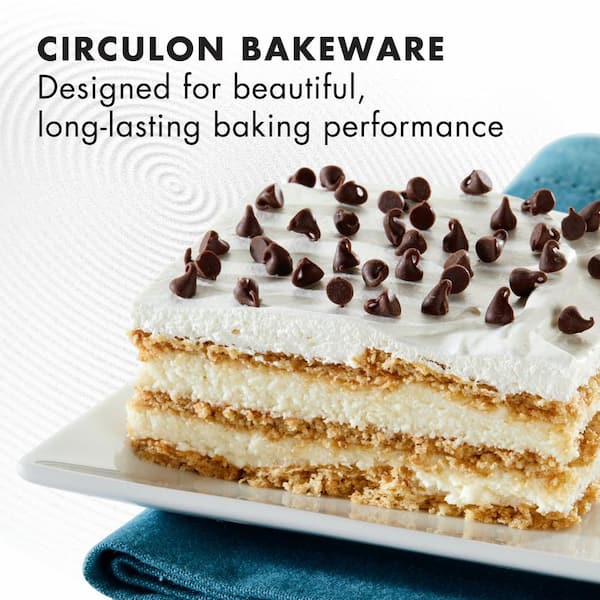 Wilton Performance Aluminum Pans 9 x 13-Inch Quarter Sheet Cake Baking Pan