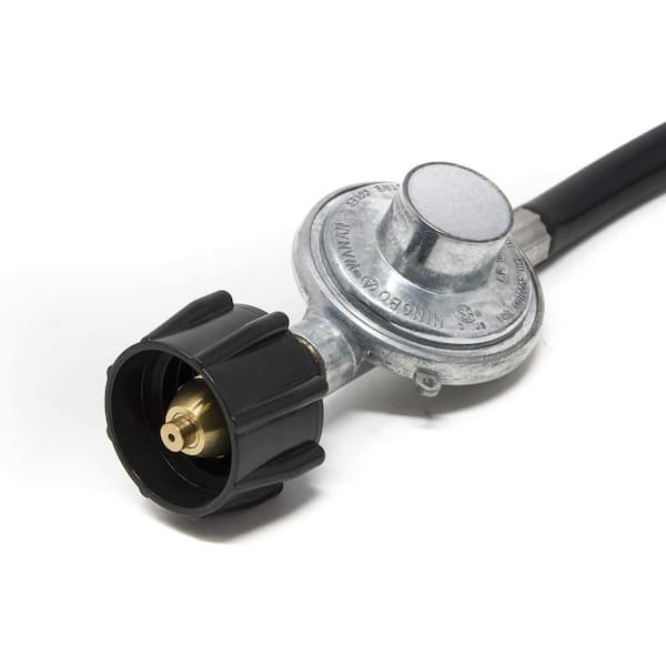 Propane grill outlet regulator