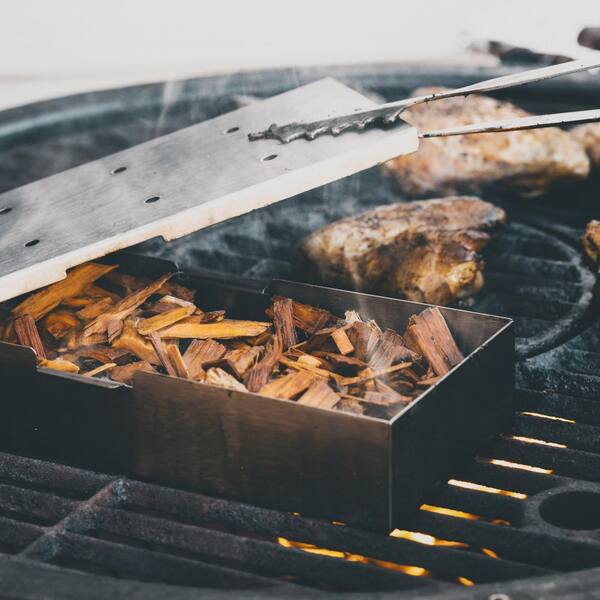 How To Use Wood Chips On A Gas Grill Use Wood Chips In Gas Grill Wood