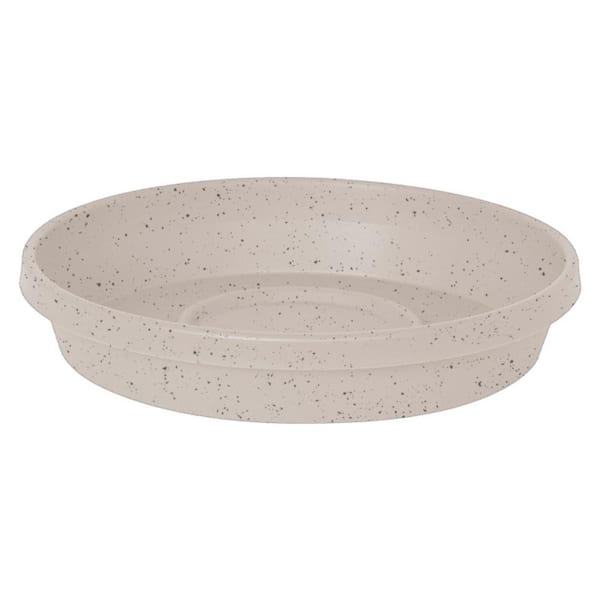 Bloem Terra 17 in. Vanilla Bean Plastic Plant Saucer Tray
