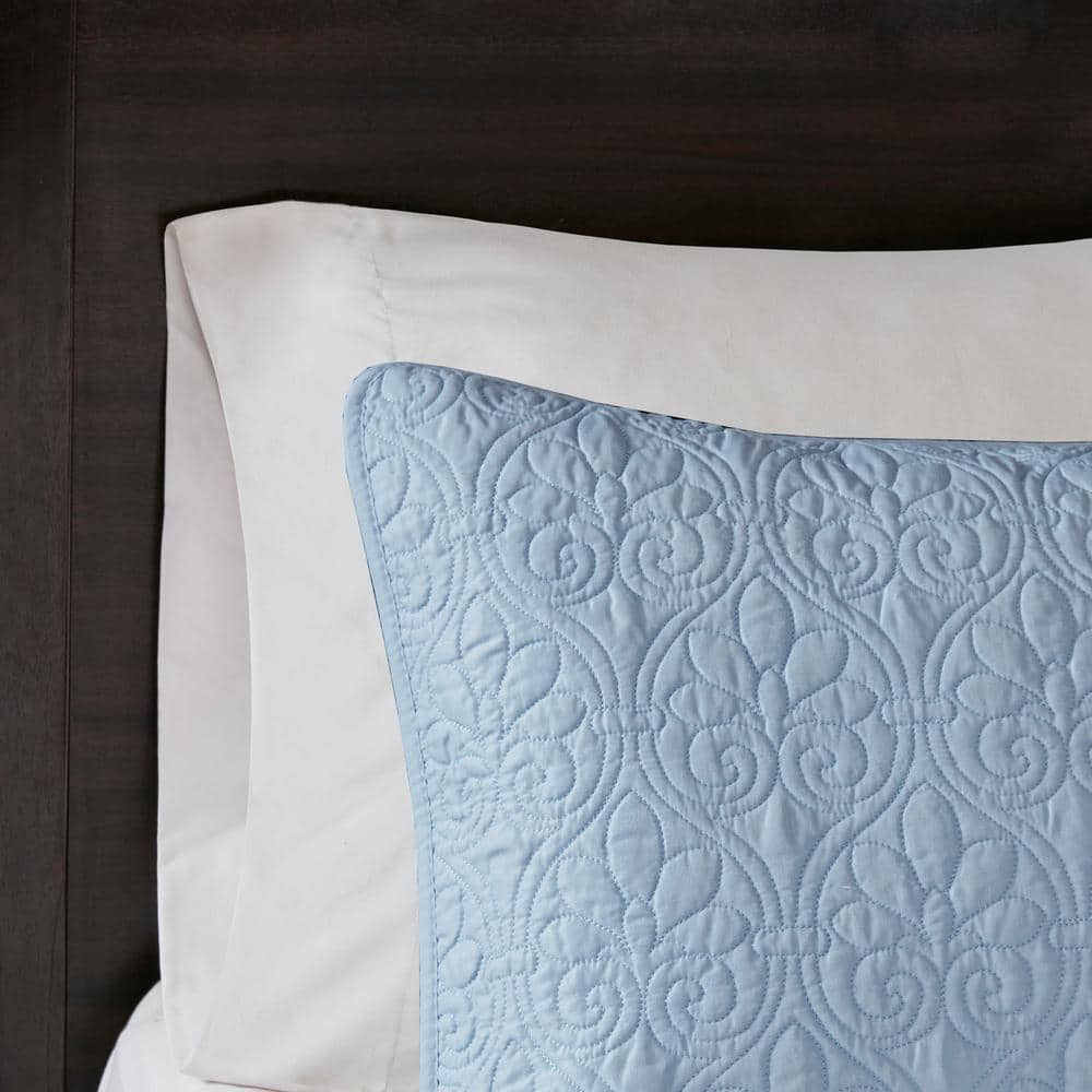 King Blue Microfiber Reversible Bedspread Set with Cotton Fill