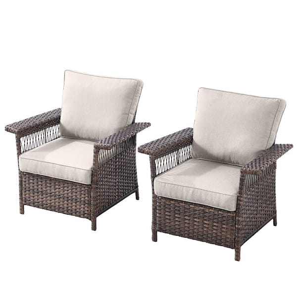Seagull Series 2-Pieces Wicker Outdoor Patio Lounge Chair with CushionGuard Beige Cushions