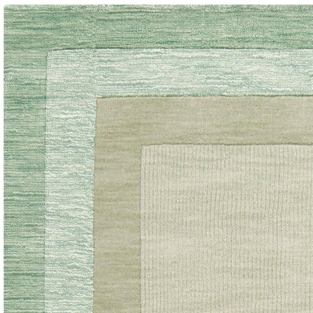 Green and Beige Hand-Tufted Wool Area Rug 4' x 6'