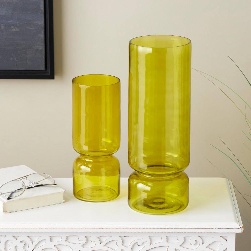 Nerissa Green Glass Round Table Vase Set