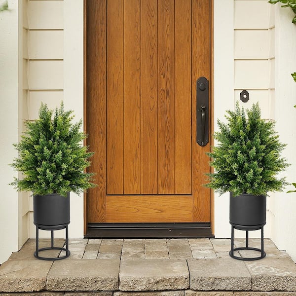 Costway 22 in. Artificial Cedar Topiary Ball Tree 2-Pack Faux
