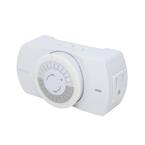 24 Hour Heavy Duty Indoor Plug-In Grounded Outlet Mechanical Timer with Nightlight