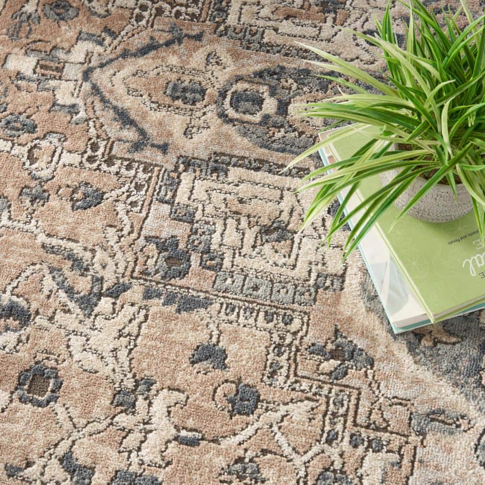 Handmade Round Beige/Grey Synthetic Stain-Resistant Area Rug