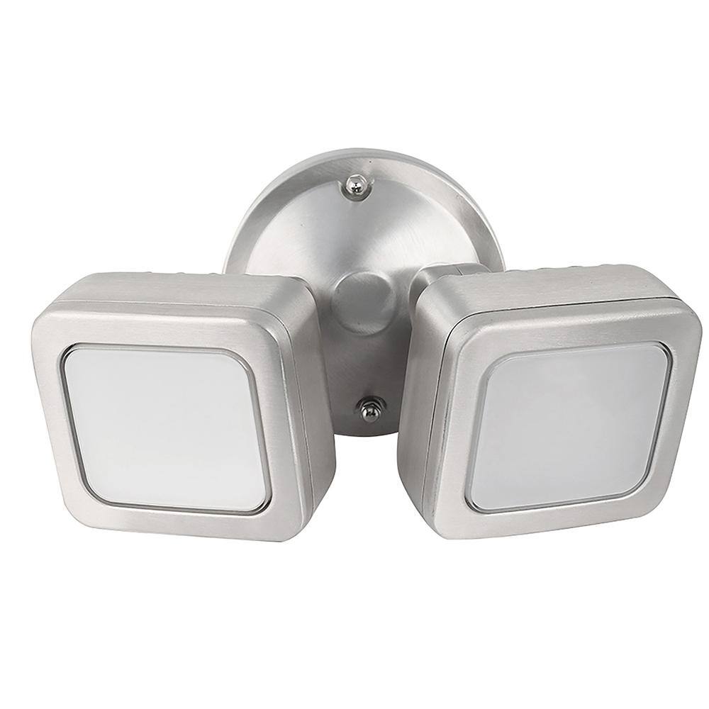 feit dual head flood light