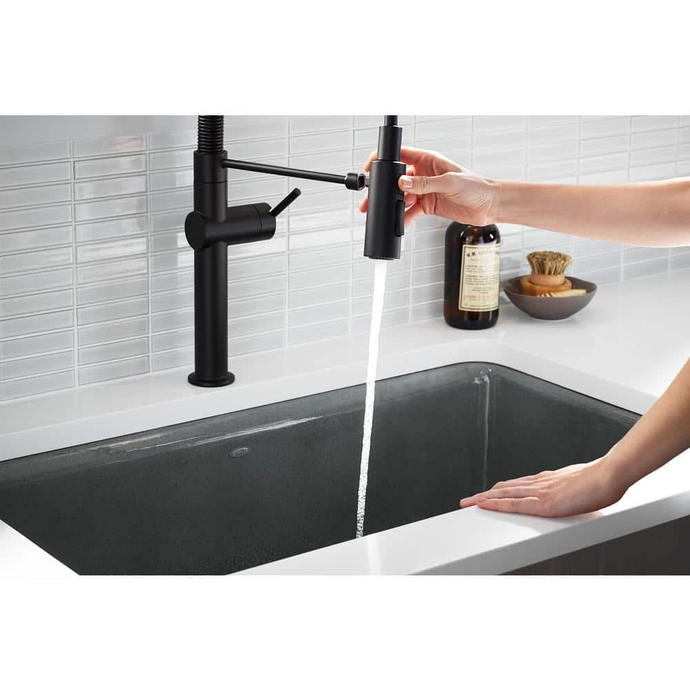 Matte Black Single Handle Pull Down Kitchen Faucet