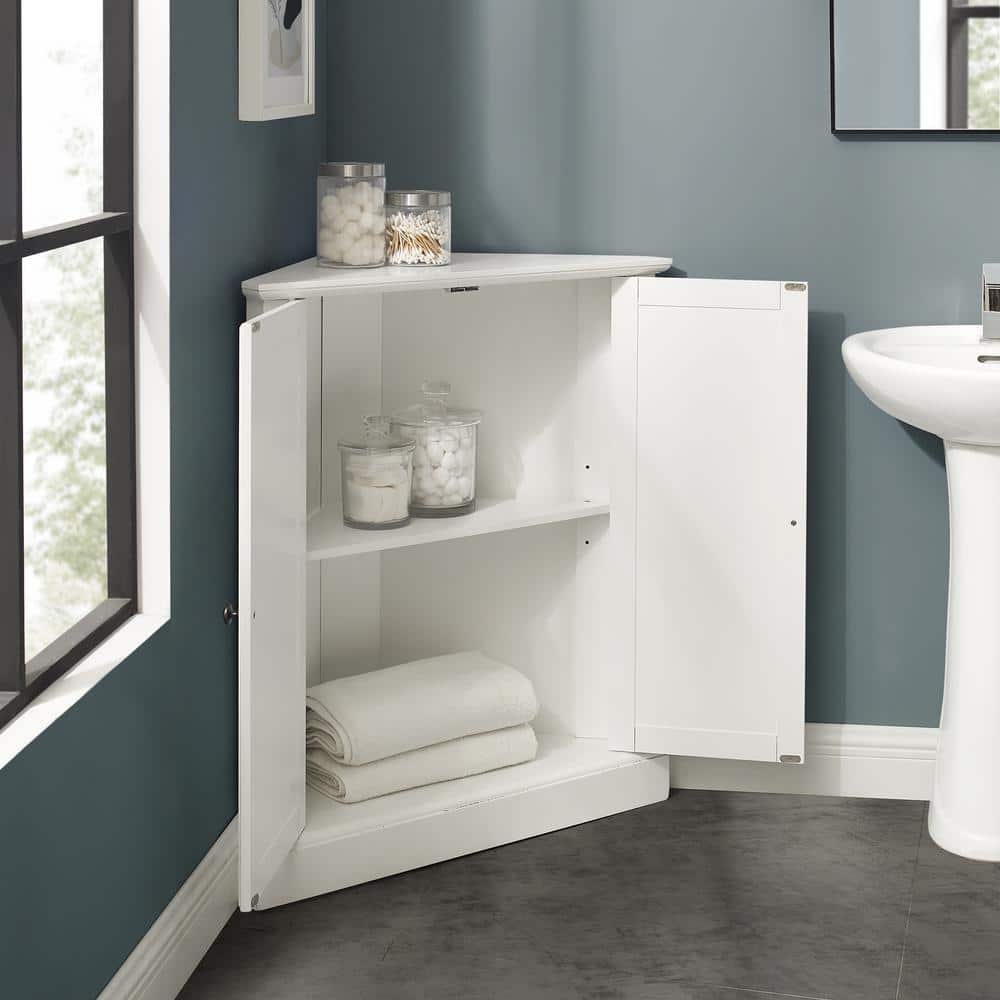 White Pinewood Corner Kitchen Pantry with Adjustable Shelving