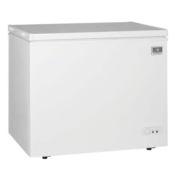 Kelvinator 60 in., 17 cu. ft. Manual Defrost Commercial Chest Freezer with Soft Closing Mechanism in White