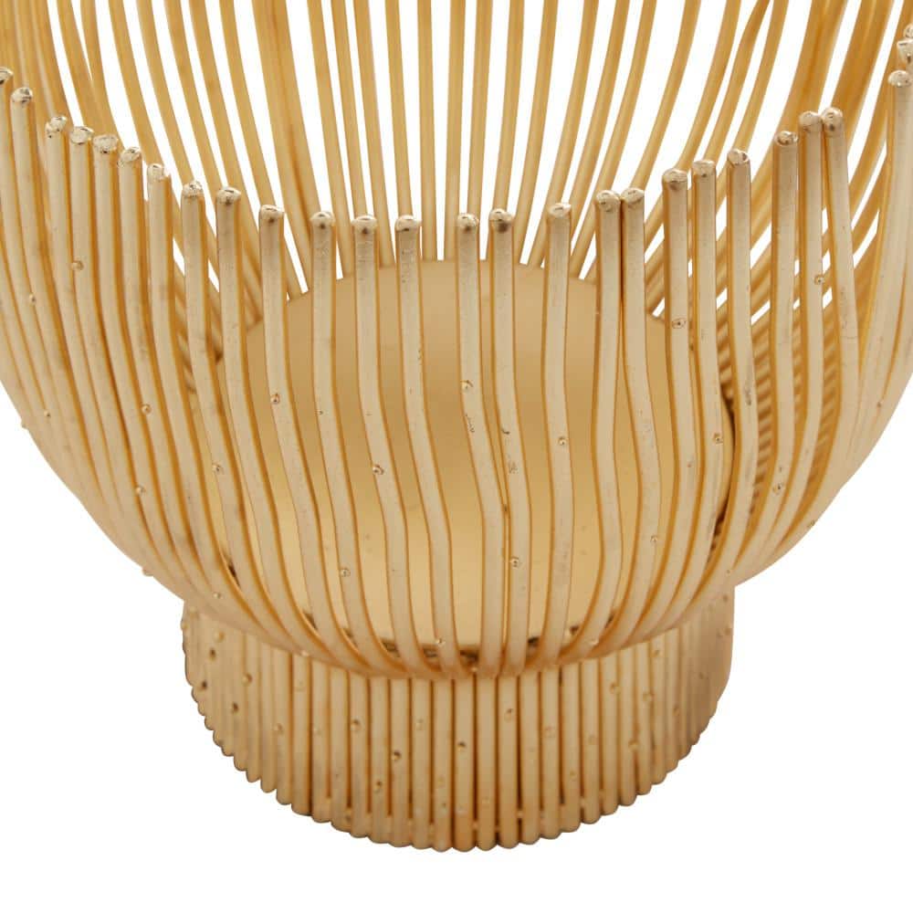 Elegant Gold Metal Hanging Tealight Candle Lantern Set