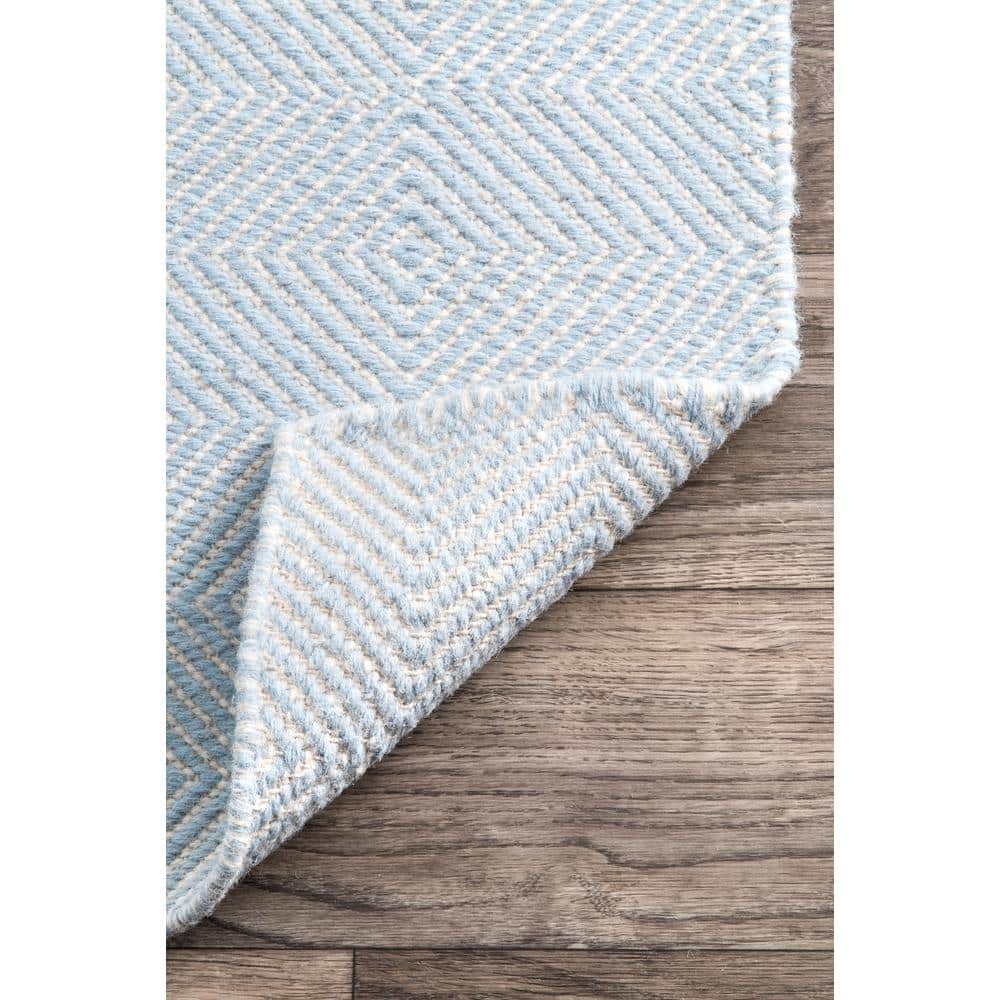 Light Blue Geometric Handwoven Wool Area Rug, 5' x 8'