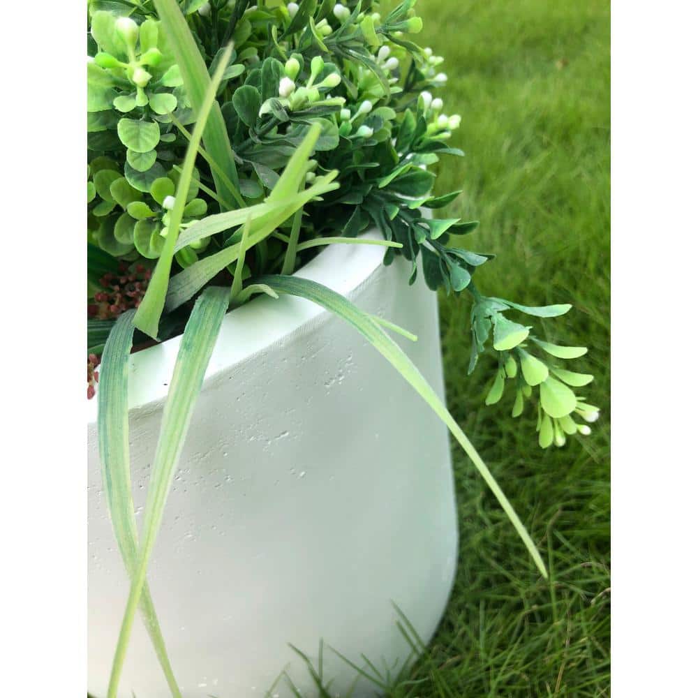 Set of 3 Pure White Lightweight Concrete Cylinder Planters