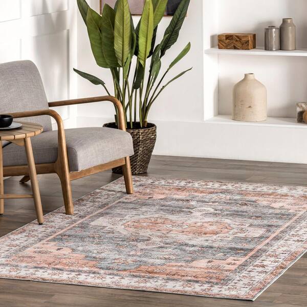 https://images.thdstatic.com/productImages/d21c806f-f851-5bd8-885f-8767ae746a18/svn/light-gray-nuloom-area-rugs-birv06b-8010-e1_600.jpg