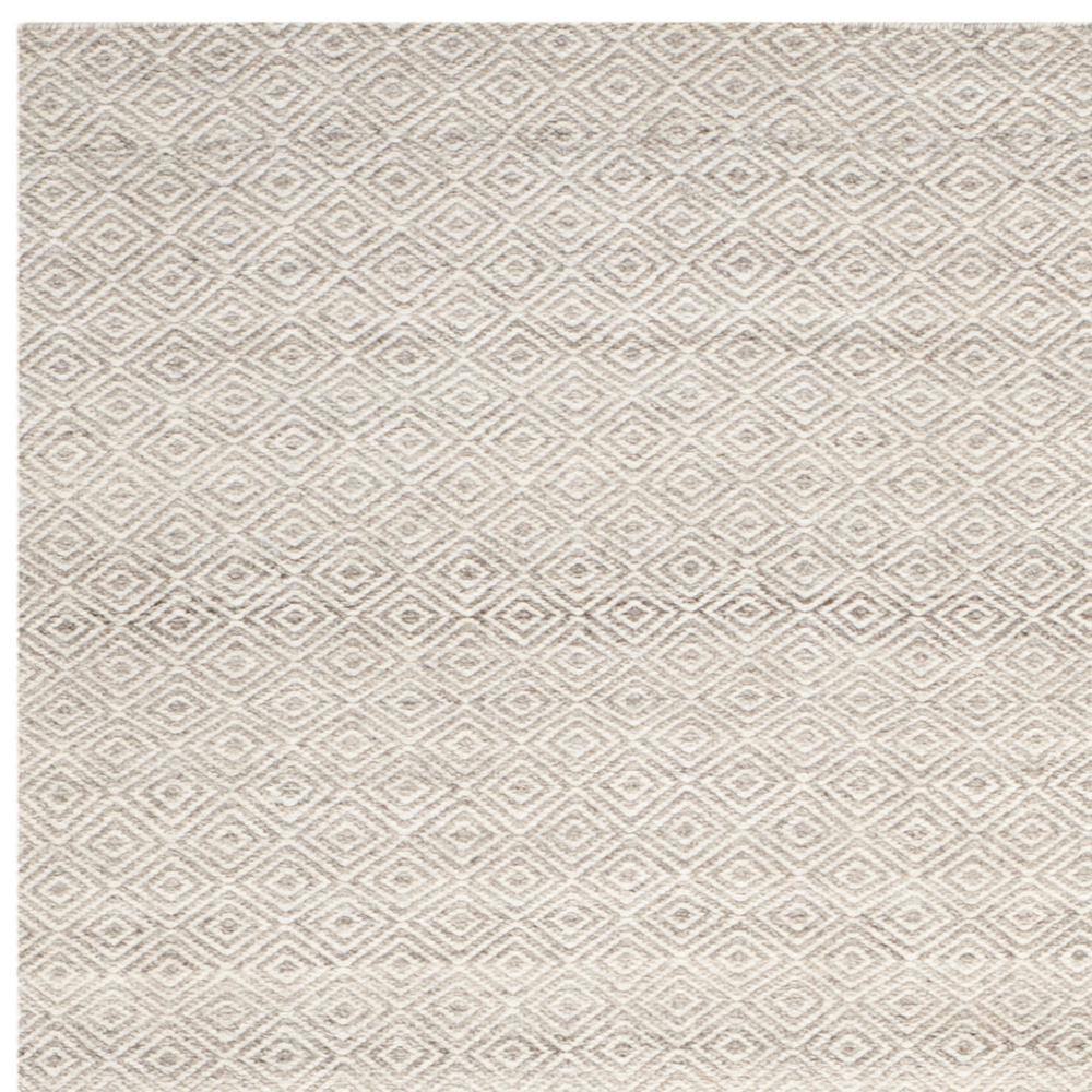 Hand Woven Nomadic Ivory & Silver Wool Area Rug 4' x 6'