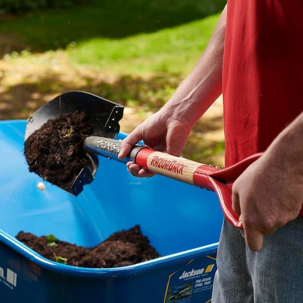Razor-Back 25.75 in. Wood Handle Super Socket Digging Shovel