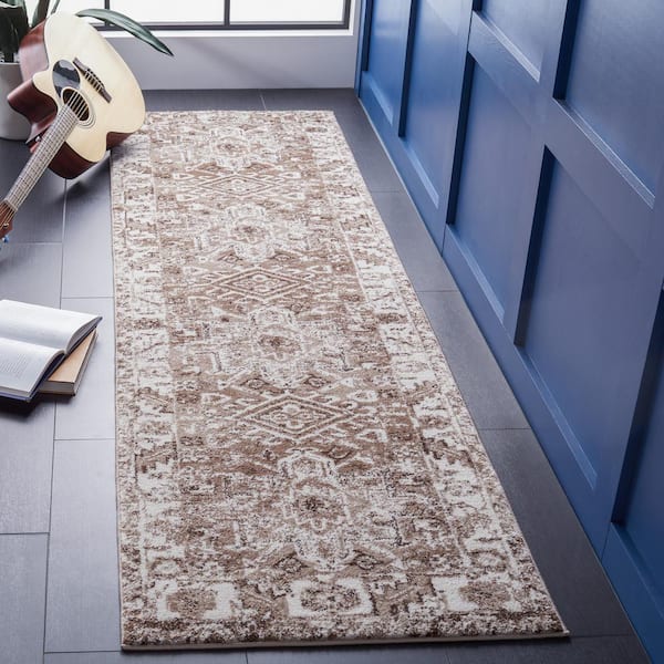 https://images.thdstatic.com/productImages/d238dac1-ceb0-4b76-aa32-35910e579822/svn/brown-ivory-safavieh-area-rugs-vth211t-28-e1_600.jpg