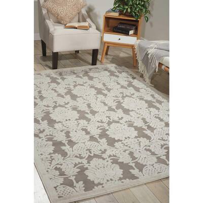 Graphic Illusions Nickel 5 ft. x 7 ft. Geometric Classic Area Rug