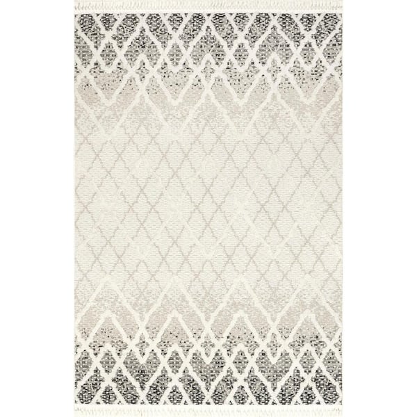 nuLOOM Poppy Moroccan Ombre High/Low Tasseled Area Rug Beige 7' 10" ft. x 10' 10" ft. Area Rug