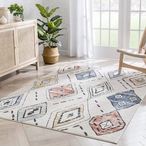 Envie Cesena Ivory 5 ft. 3 in. x 7 ft. 3 in. Tribal Moroccan Diamond Area Rug