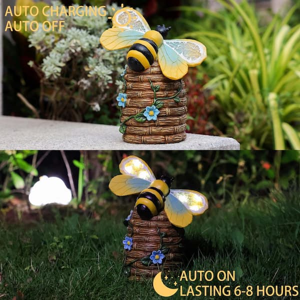 BEE World's Best Mom - Cedar Ornament BEE World's Best Mom - Cedar Ornament