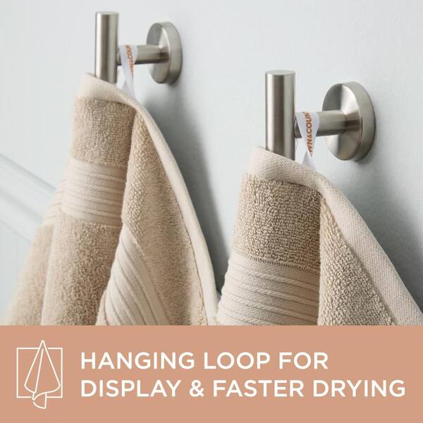 TOWN & COUNTRY LIVING Solid Dobby Border Cotton 20 in. x 30 in