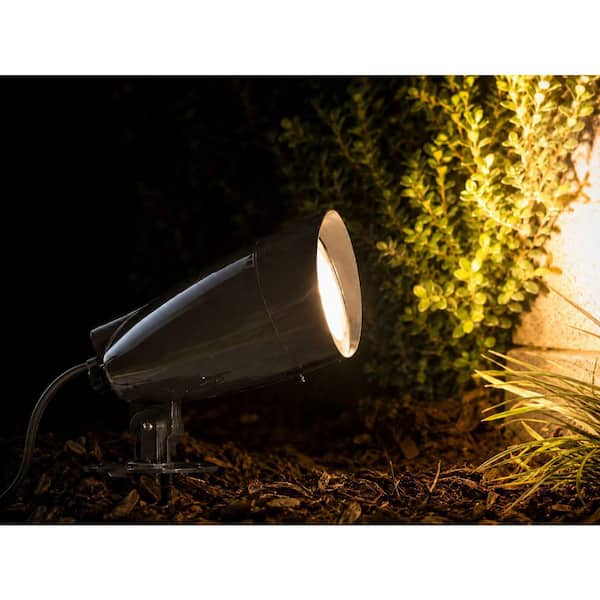 CE 950 Lumens Bronze Plug-In Integrated LED Outdoor Spotlight With 5 CCT 1 Pack