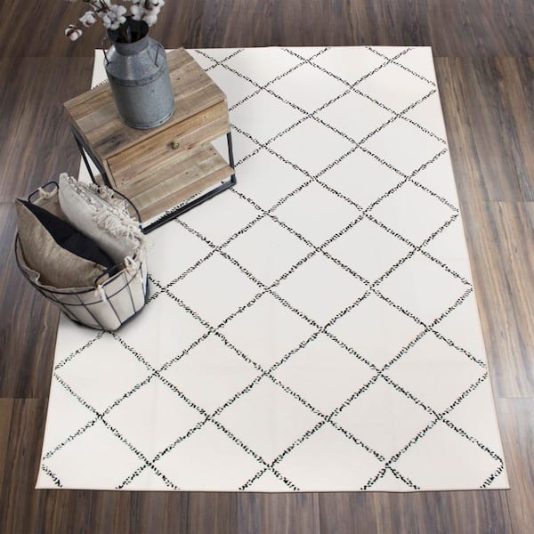 Medina Moroccan Diamond Ivory 5 ft. x 7 ft. Trellis Washable Area Rug