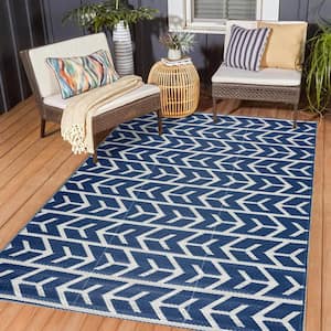 Amsterdam Navy and Creme 8 ft. x 10 ft. Folded Reversible Recycled Plastic Indoor/Outdoor Area Rug-Floor Mat
