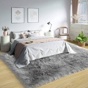 TrafficMaster Heavy Traffic Gray Solid Color 6 ft. x 8 ft. Carpet Remnant  Area Rug S608C.61 - The Home Depot