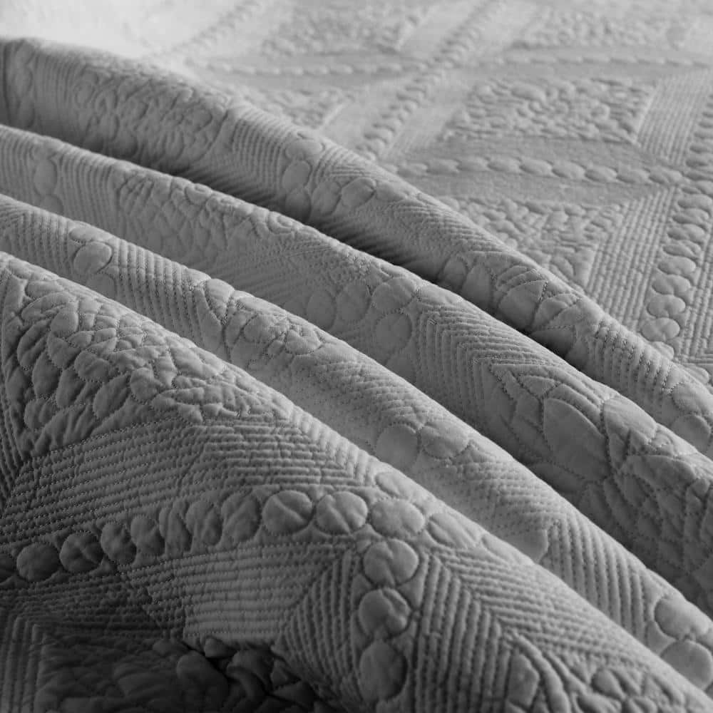 Light Grey Cotton King Reversible Quilt Set