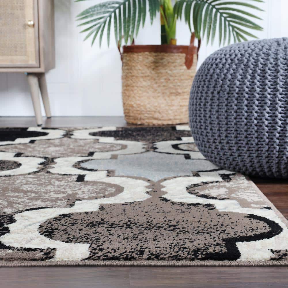 Ivory Trellis Elegance 8' Square Synthetic Area Rug