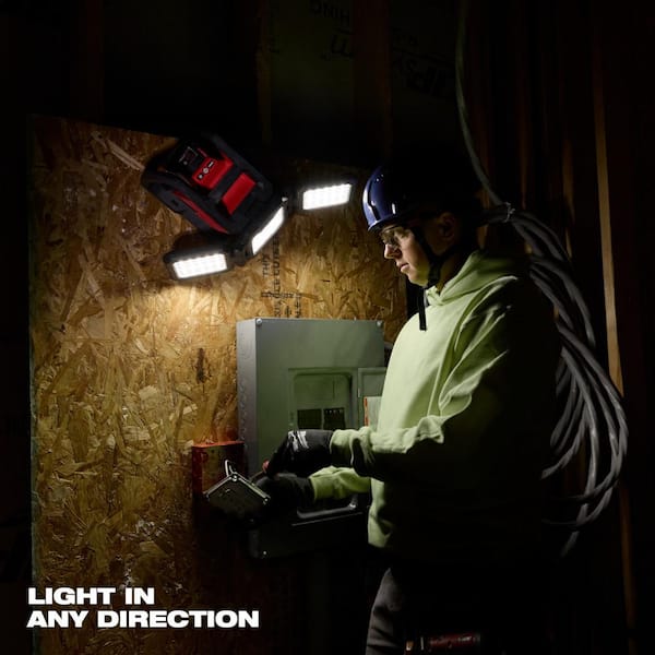 Milwaukee M18 18-Volt Lithium-Ion Cordless 4500 Lumens ROVER Dual Power Triple-Panel Flood & Area Light (Tool-Only)