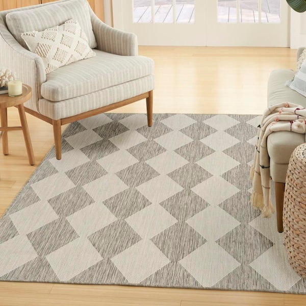 Positano Light Grey 4 ft. x 6 ft. Diamond Contemporary Area Rug