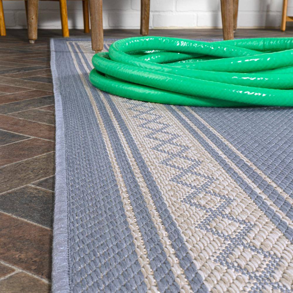 Lucia 3' x 5' Blue Synthetic Diamond Border Area Rug