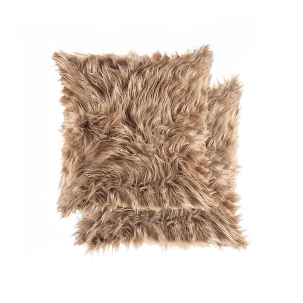 Luxe Faux Fur Belton Tan 18 in. x 18 in. Faux Sheepskin Decorative Pillow (Set of 2)