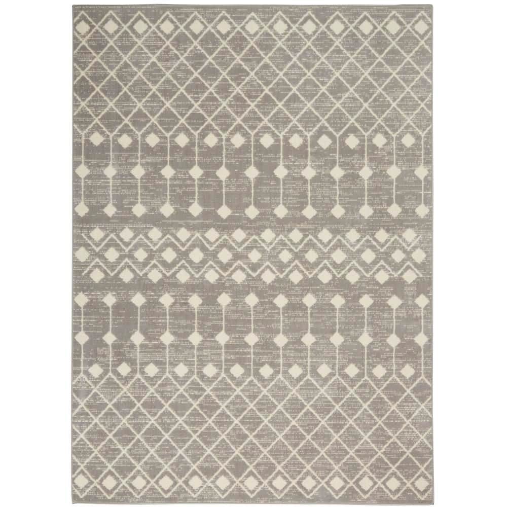 Transfixing Moroccan Diamond Gray and Ivory 5'3" x 7'3" Area Rug