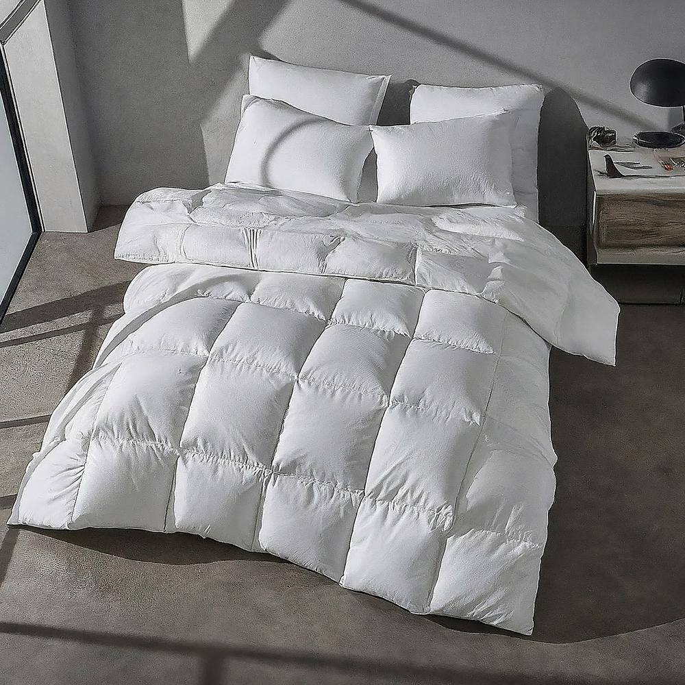 King White Microfiber Down Comforter Set