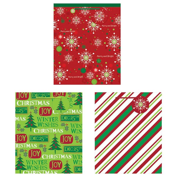 Amscan 11.25 in. x 9.5 in. x 4 in. Christmas Printed Glossy Bag (3- Count, 5-Pack)