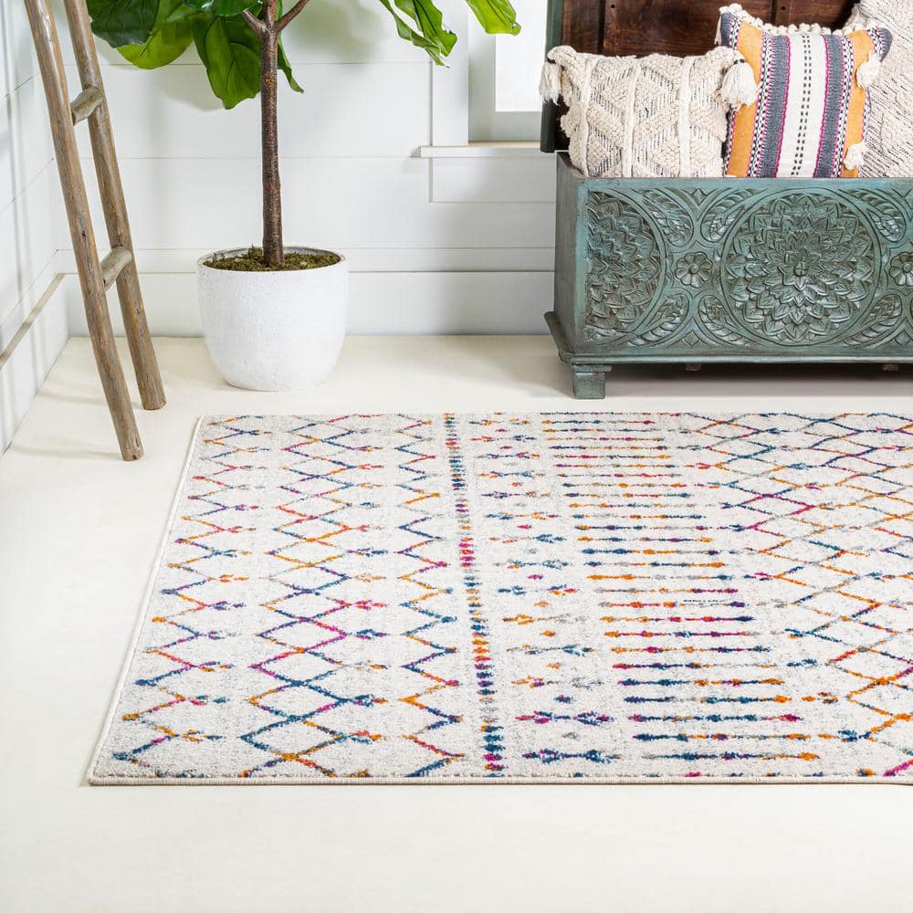 Cream and Multicolor Synthetic Trellis 4' x 6' Area Rug