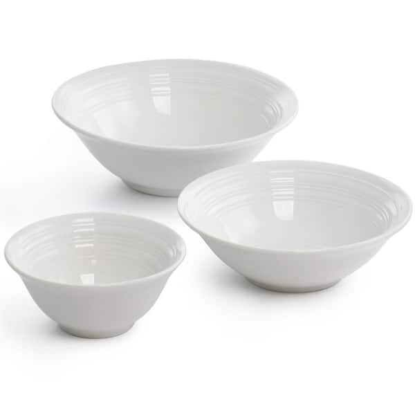 https://images.thdstatic.com/productImages/d2b807a4-e3b7-4a85-a5bc-d639e71742b1/svn/white-gibson-home-dinnerware-sets-985119719m-1f_600.jpg