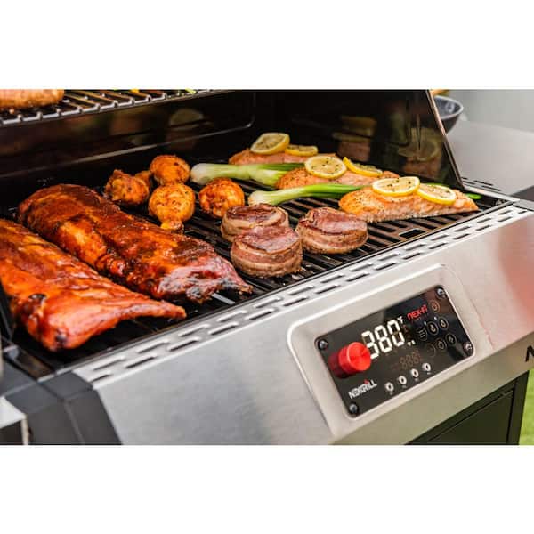 Nexgrill Neevo 720 Plus Propane Gas Digital Smart Grill in Black with Air  Fryer Oven 720-1055 - The Home Depot